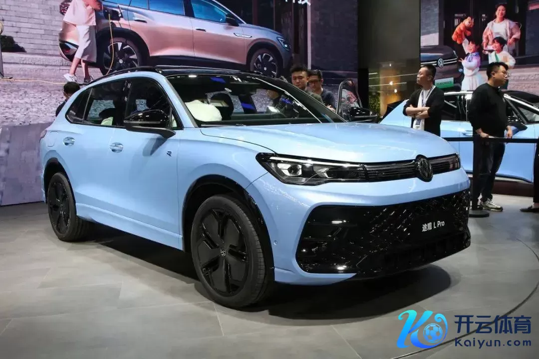 年度热点中型SUV，BBA看了皆慌，买车就得这样选！